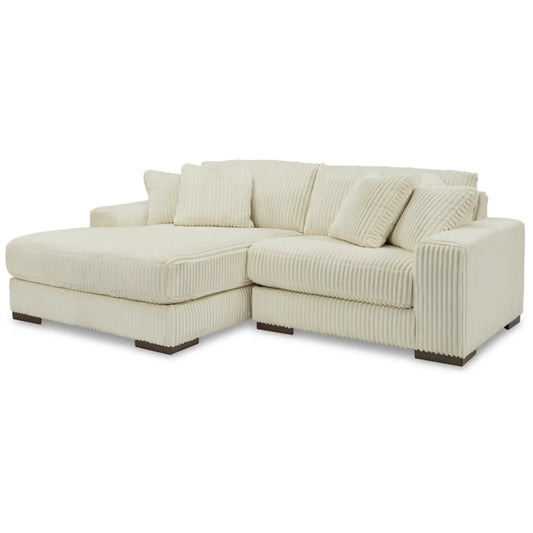 Lindyn 2-Piece Sectional with Chaise