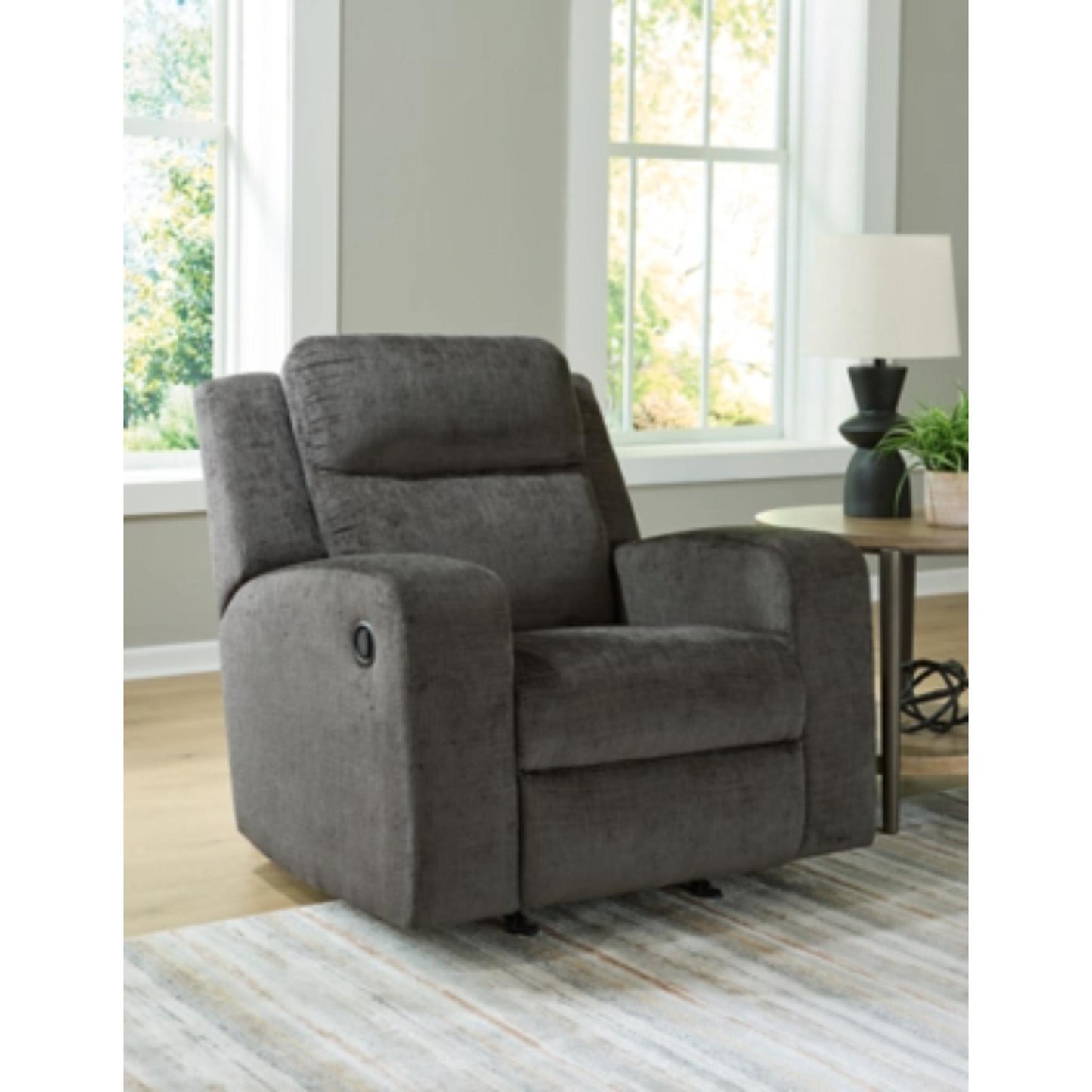 Kanlow Manual Rocker Recliner