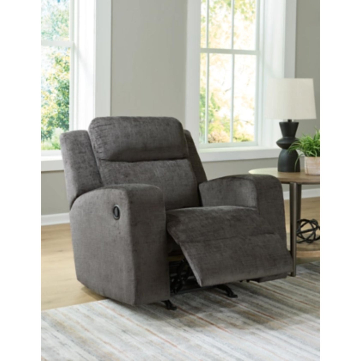 Kanlow Manual Rocker Recliner
