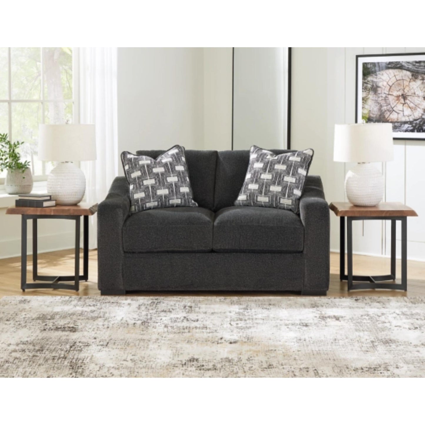 Wryenlynn Loveseat - Onyx