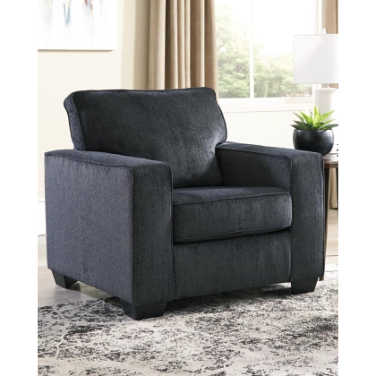 Altari Chair