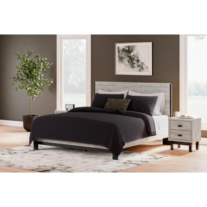 King Vessalli  Panel Bed