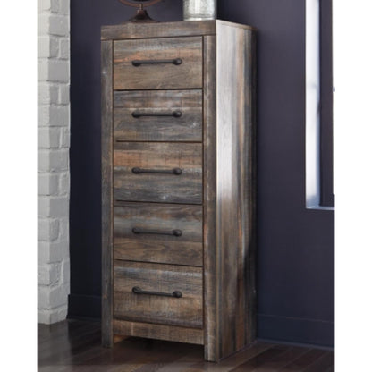 Drystan Narrow Chest