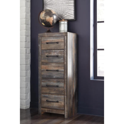Drystan Narrow Chest