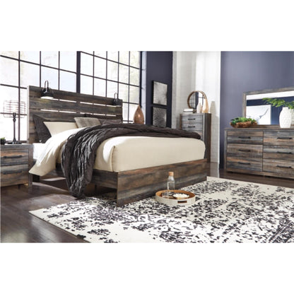 King Drystan Panel Bed