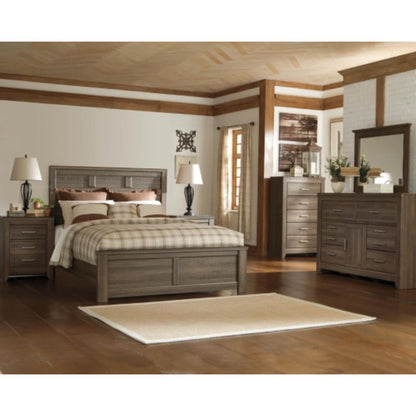 Queen Juararo Panel Bed