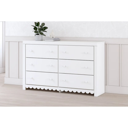 Mollviney Dresser