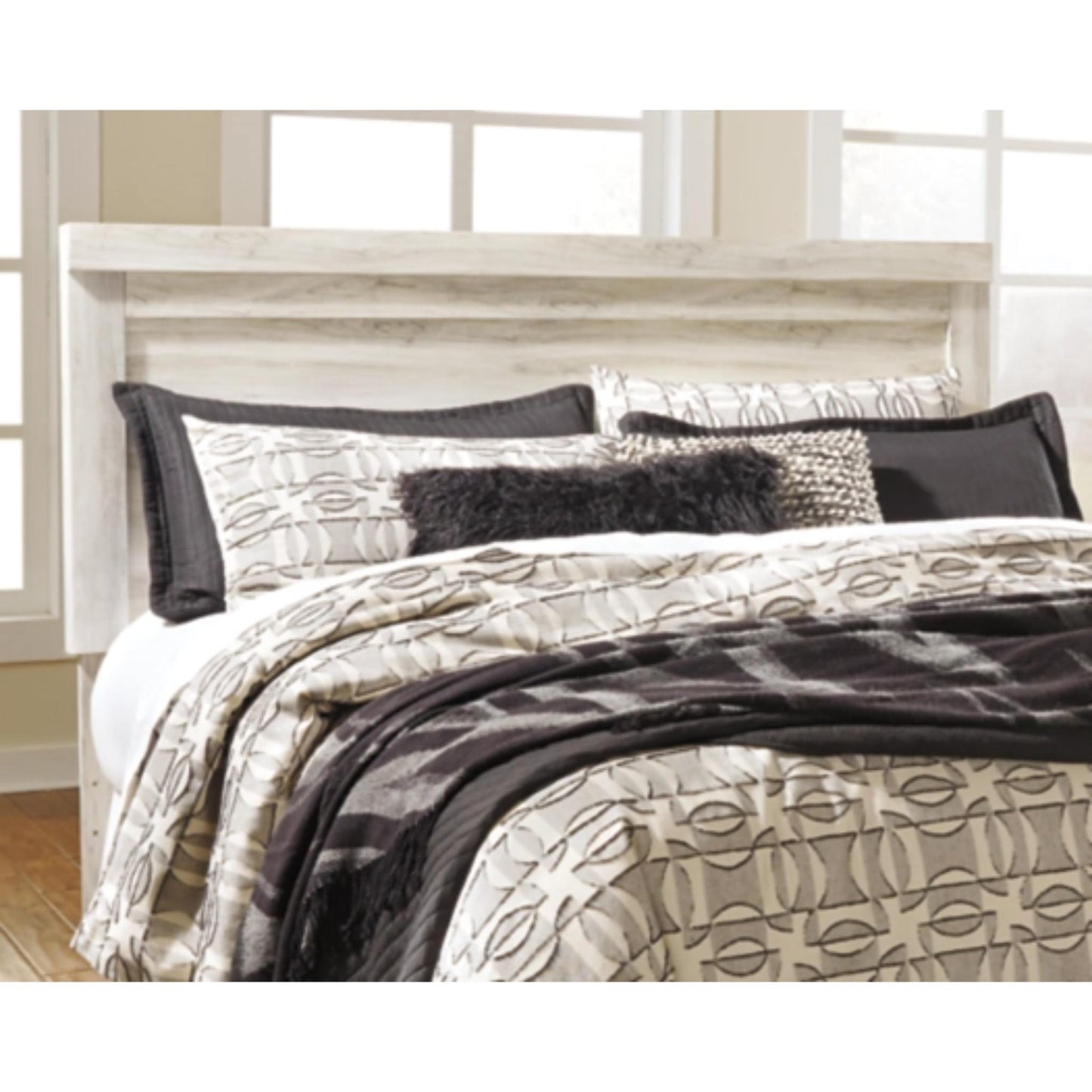 King Bellaby Panel Bed