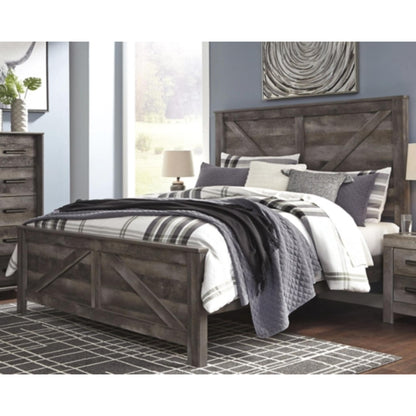 King Wynnlow Crossbuck Panel Bed