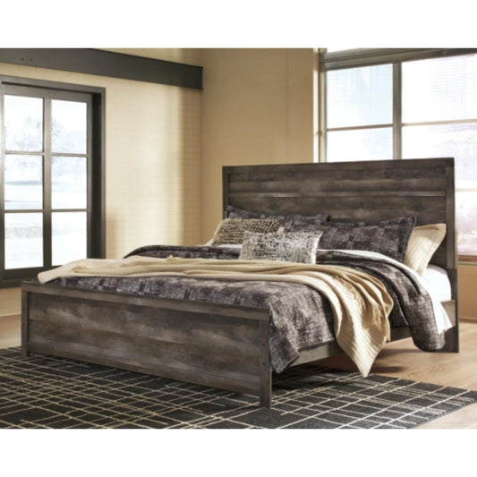 King Wynnlow Panel Bed