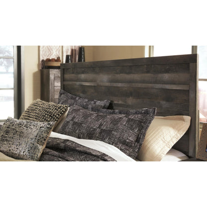 Queen Wynnlow Panel Bed