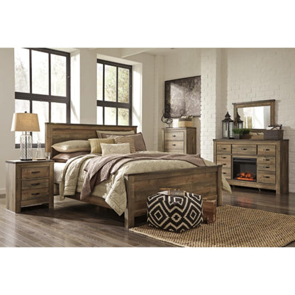 King Trinell Panel Bed
