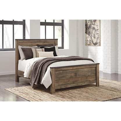 Queen Trinell Panel Bed
