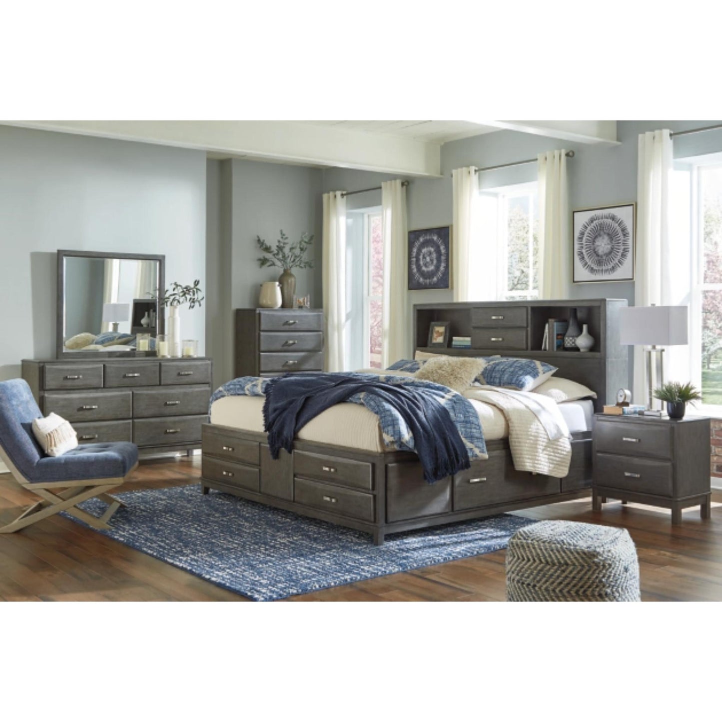 Queen Caitbrook Storage Bed with 8 Drawers