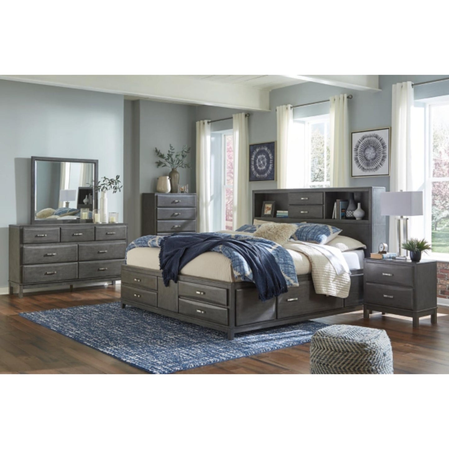 Queen Caitbrook Storage Bed with 8 Drawers