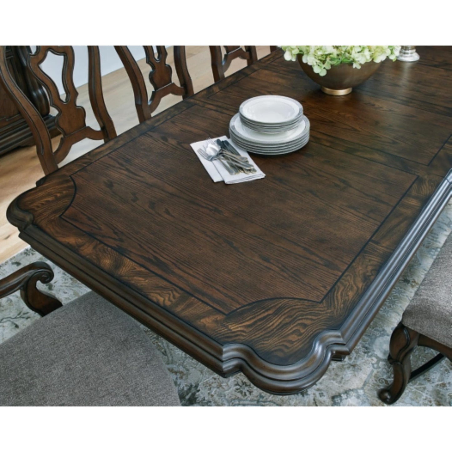 Maylee Dining Table and 4 Chairs