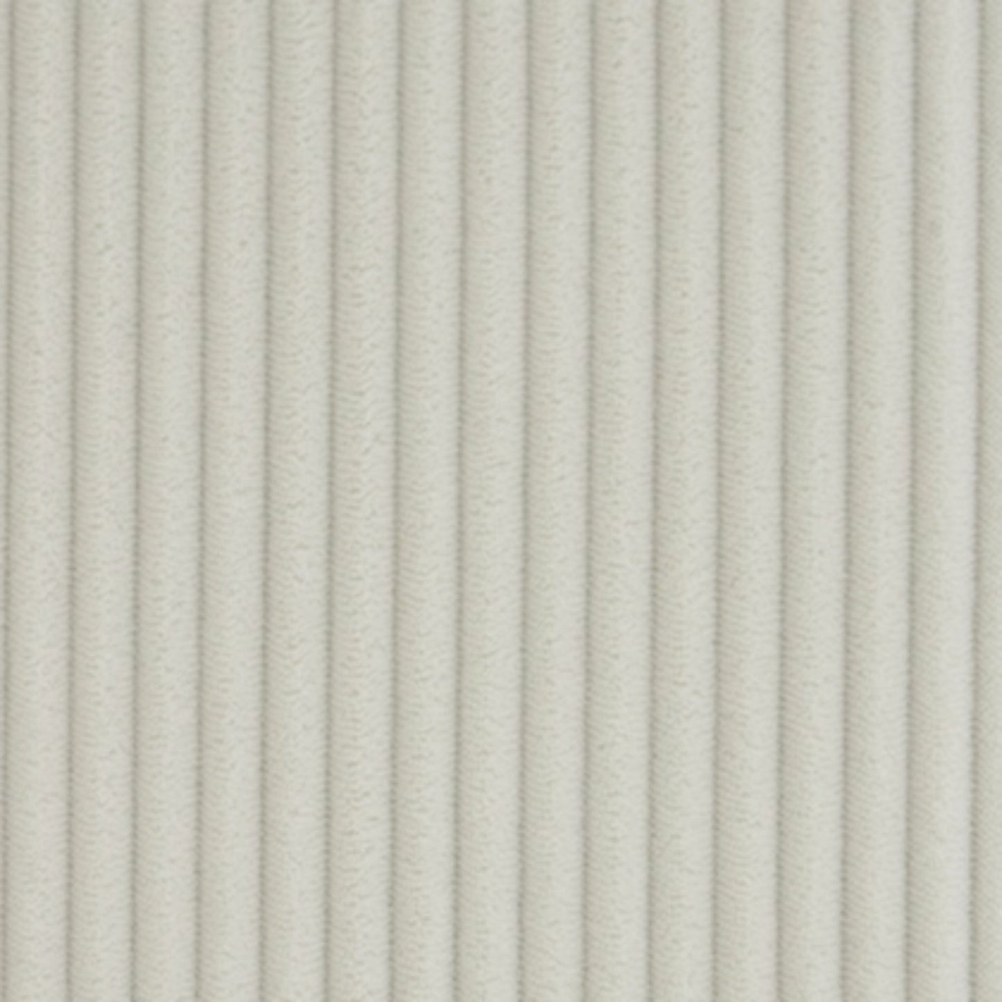 Greenbriar Loveseat - Ivory  / Smoke